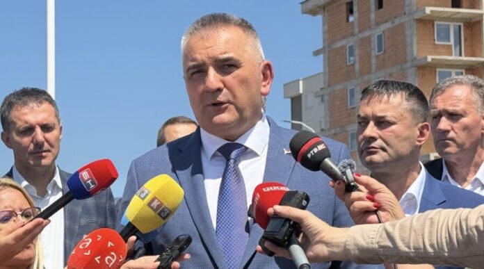 Minić: Srpska nezaustavljivo ide razvojnim putem
