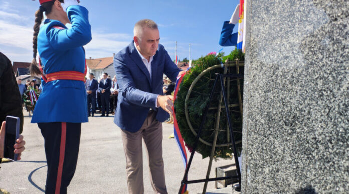 Minić na Novom Zejtinliku položio vijenac poginulim borcima