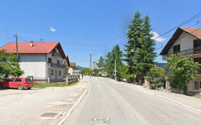 Tri napadača presrela kamiondžiju kod Rogatice: “Imali su palice i noževe”