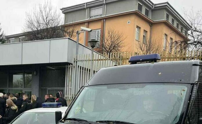Sutra izricanja prvostepene presude u predmetu Bojan Cvijetić i drugi