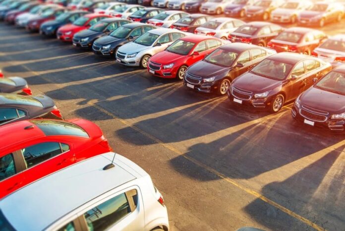 Orašje: Nasilnik pretukao invalida zbog parkinga i prisutnima govorio “znate li vi ko sam ja”