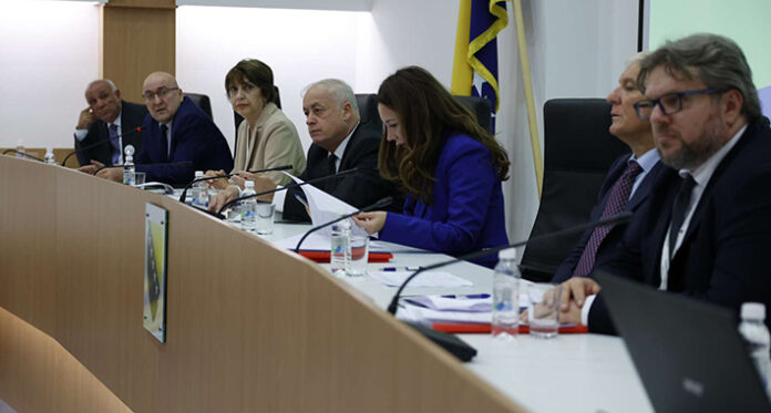 CIK ponovo ažurirao rezultate: Minić povećao prednost, Cvijanovićeva ubjedljivo vodi