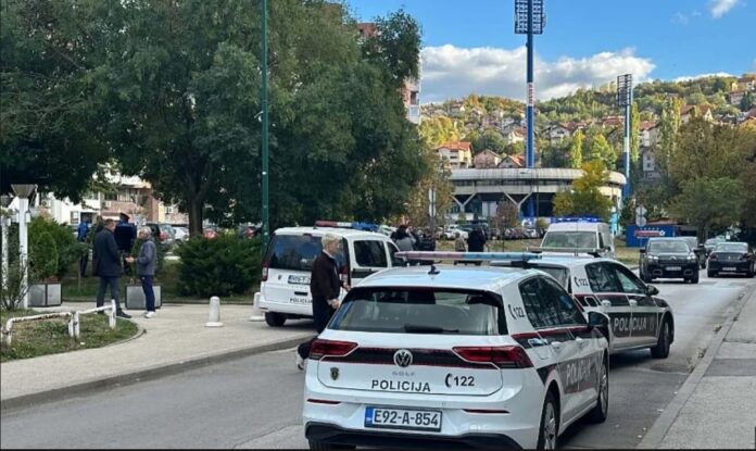 Sarajevo: Tri osobe se potukle u Hrasnom, više policijskih ekipa na terenu